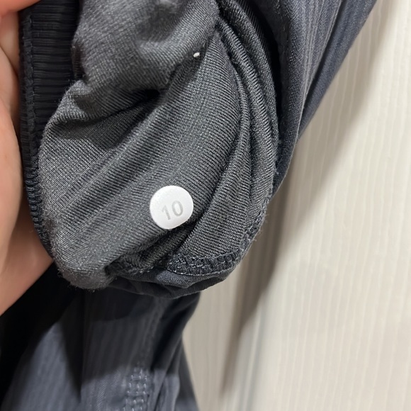 SOLD Lululemon Dace studio pants Grey size 10 - Picture 3 of 5